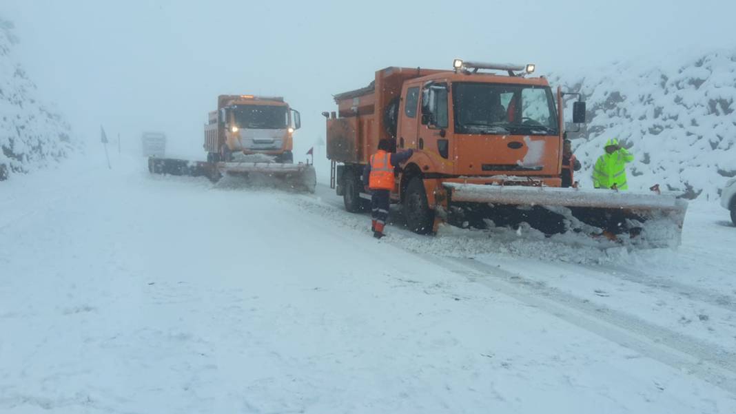 Alacabel'de kar kalınlığı 30 santimetreye ulaştı! 9